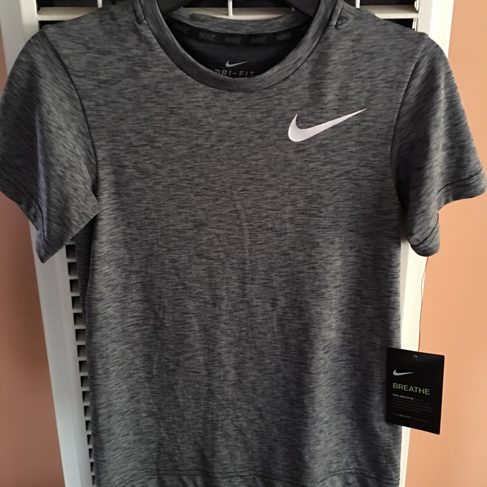 Nike kids dri fit shirt